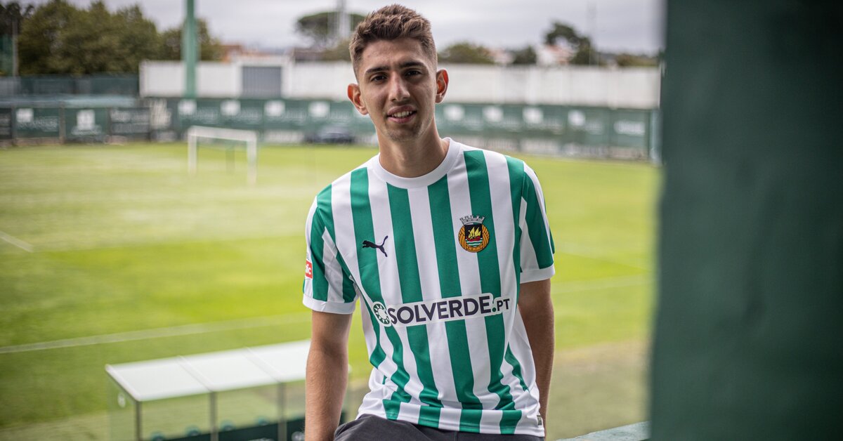 Beşiktaş’ta Demir Ege Tıknaz, Rio Ave’ye kiralandı