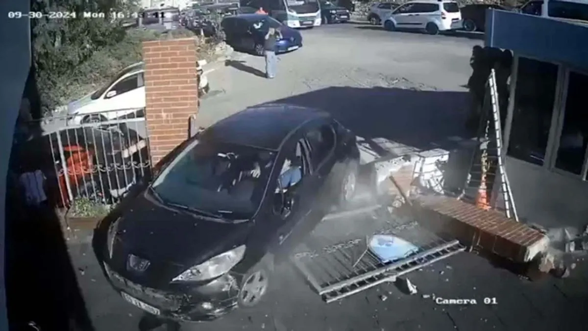 17 gün arayla iki otomobil dalmıştı: O okulda dikkat çeken önlem!