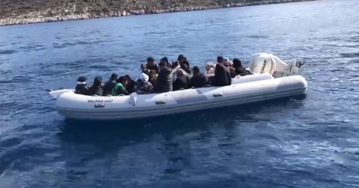 Muğla açıklarında 24 düzensiz göçmen yakalandı