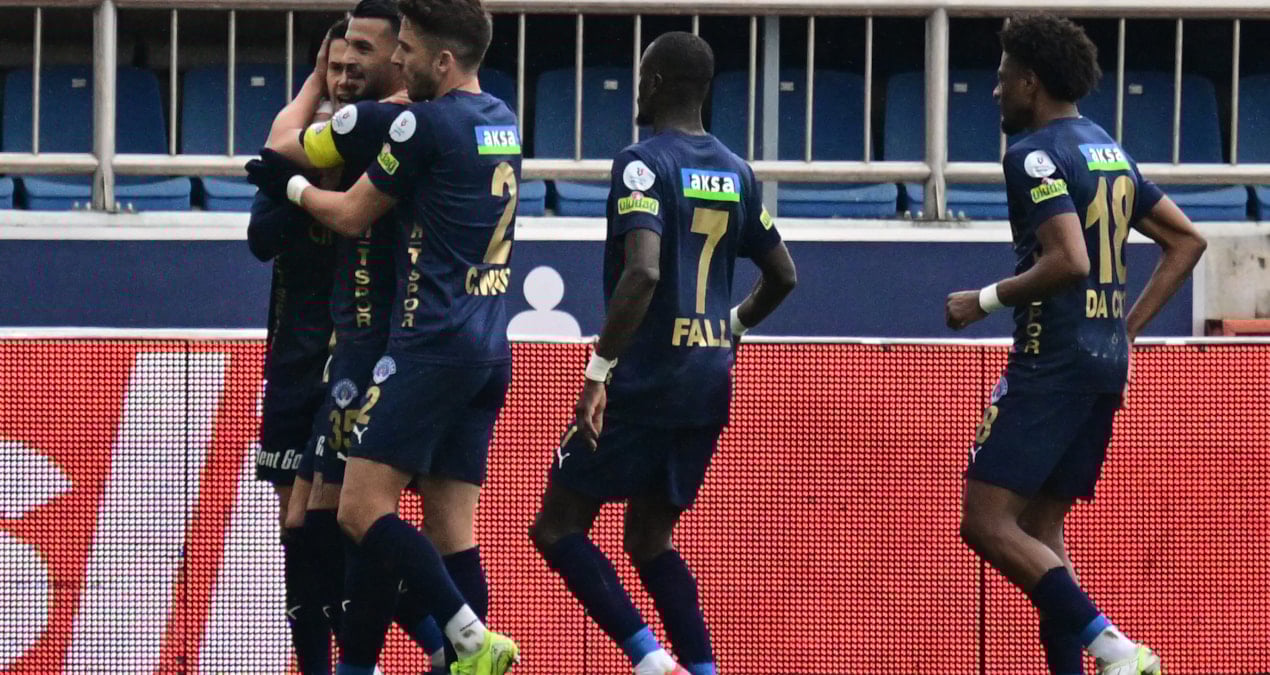Beş gollü maçta kazanan Kasımpaşa