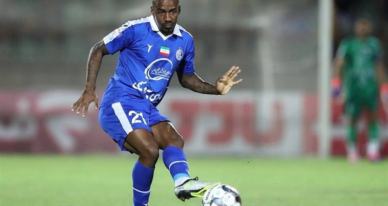 Sakaryaspor Chelsea’nin eski futbolcusunu transfer etti